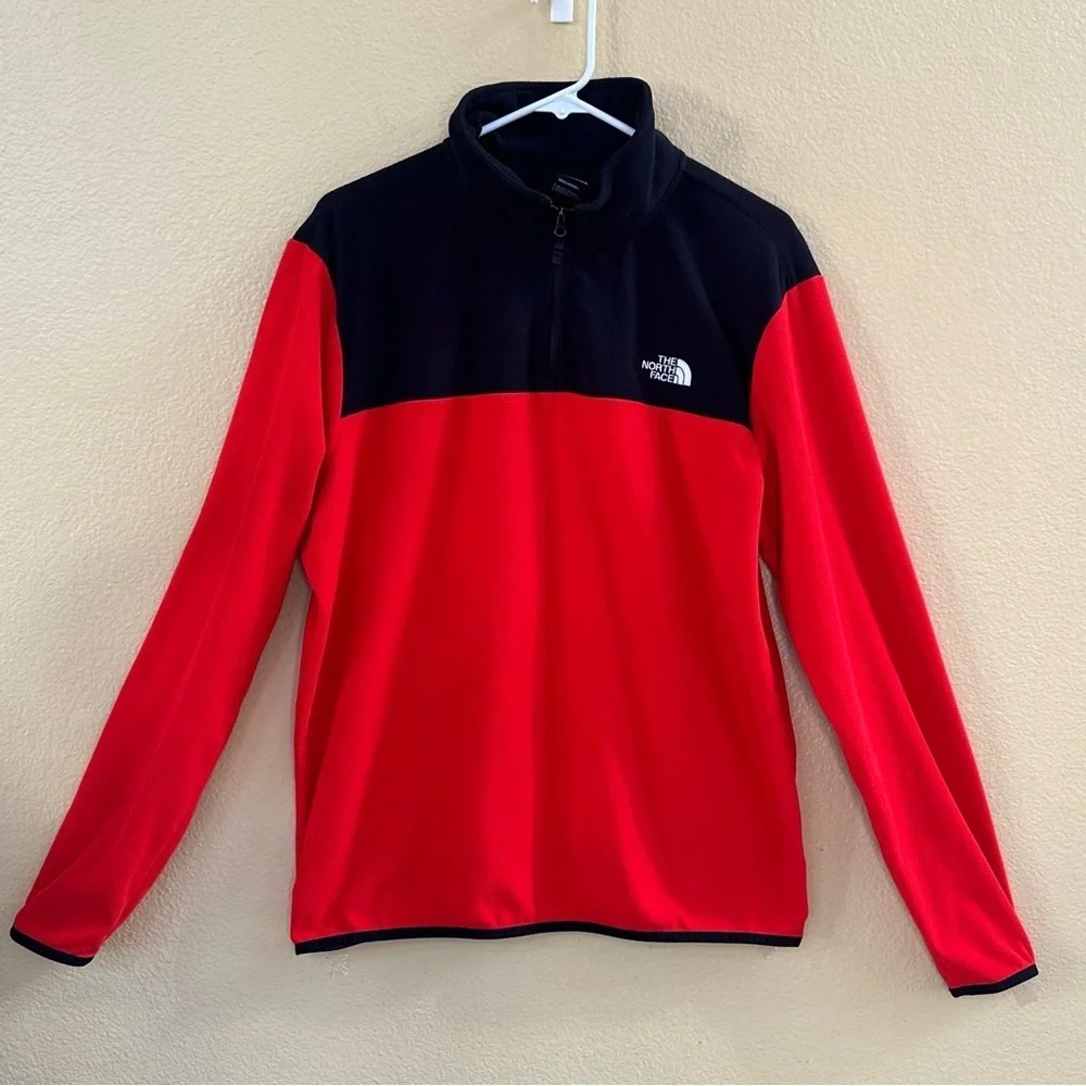The North Face TKA Glacier 1/4 Zip Red Pullover Size Large Excellent Condition!